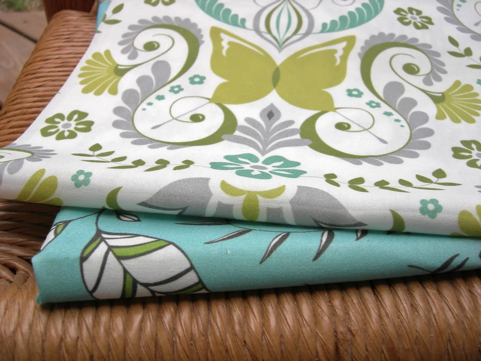 “Butterfly Damask – Spring Mod”