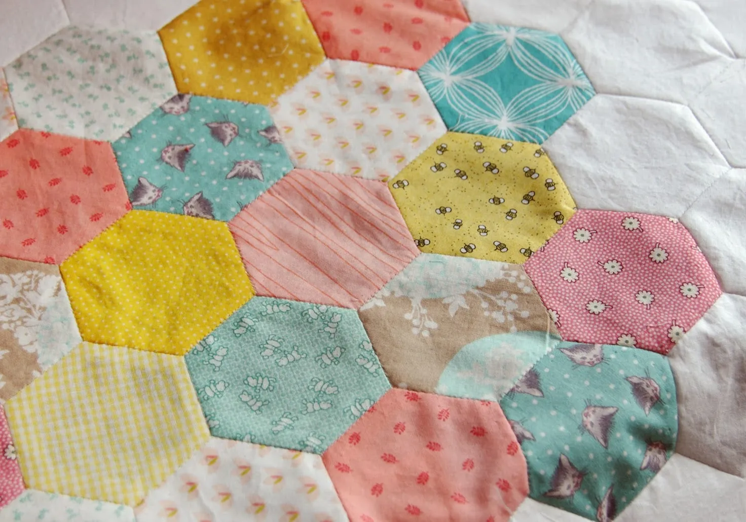 Yes, you’ve seen this as a WIP in progress before, but this time it’s almost finished! Soon it will be a sweet pillow for little emma’s nursery.