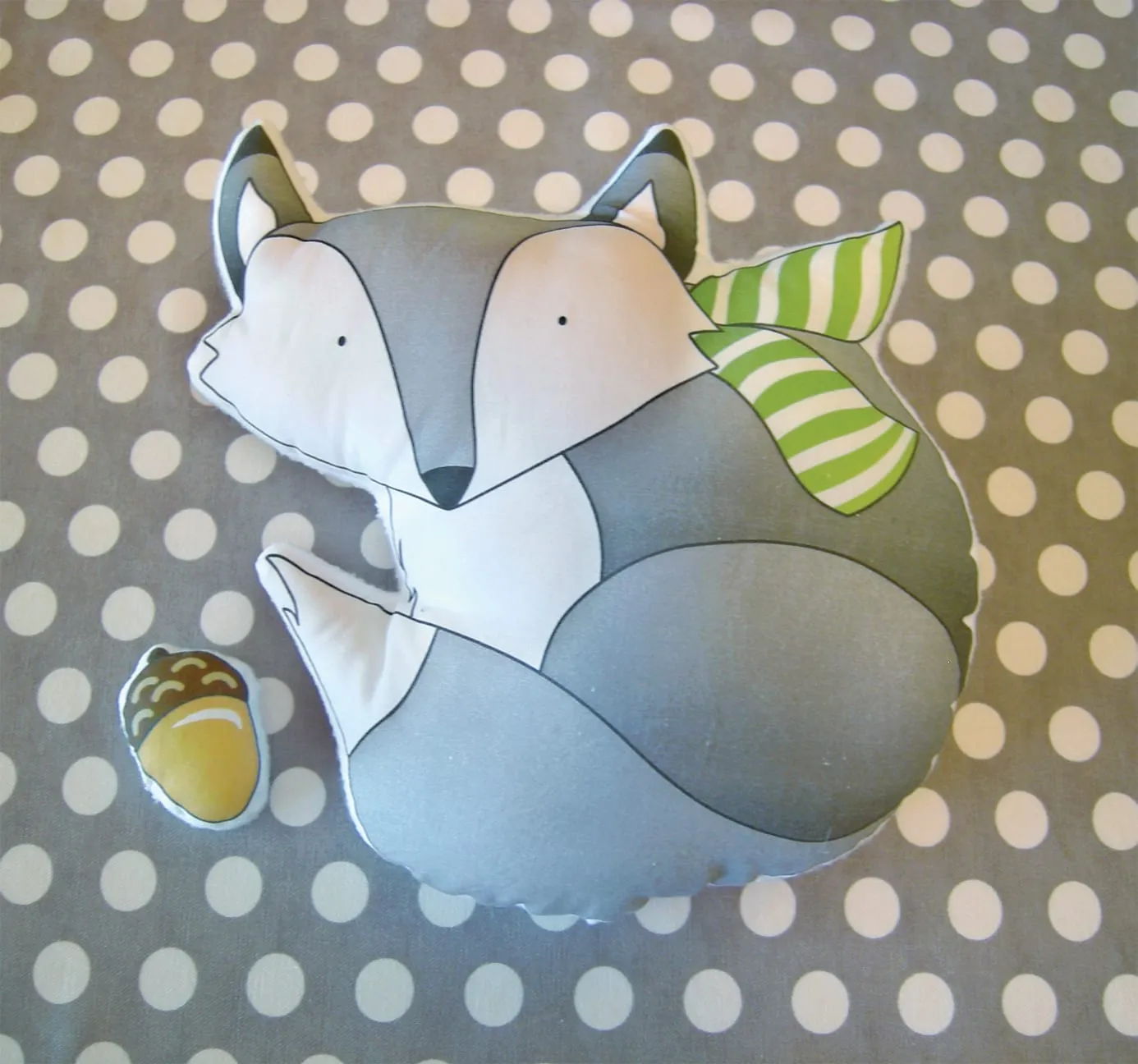 Fashionable Fox & Acorn, based on my Forest Friends fabric.
